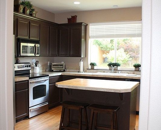 4th image of 4411 Blackstone Dr SW