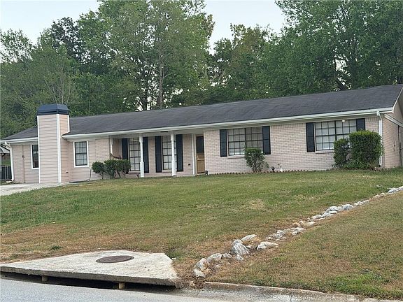 2nd image of 1627 Ridgeview Dr NW