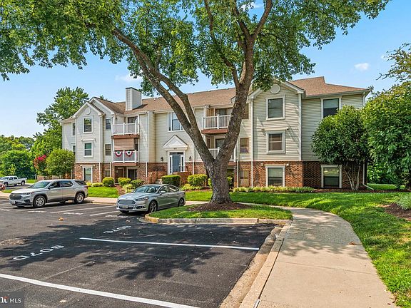 4th image of 805 Stratford Way Unit 1200C