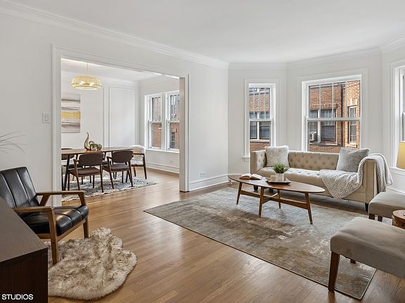 2nd image of 719 Hinman Ave APT 2W