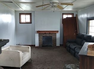 715 S State Line Rd, Sharon, PA 16146