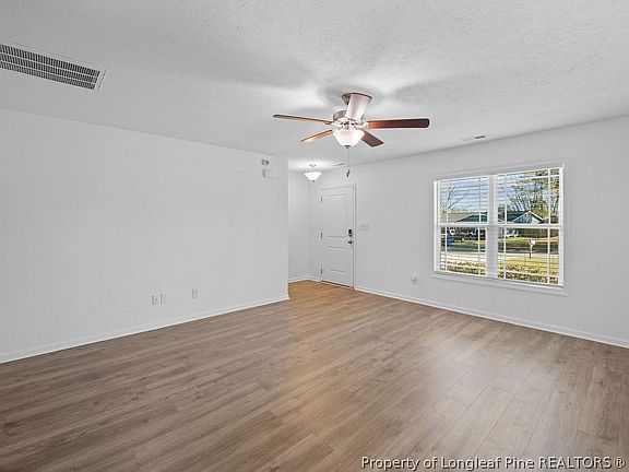 3rd image of 6915 Wickersham Rd