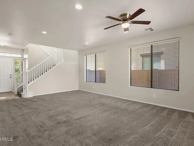 3074 S Southwind Dr — Photo 8