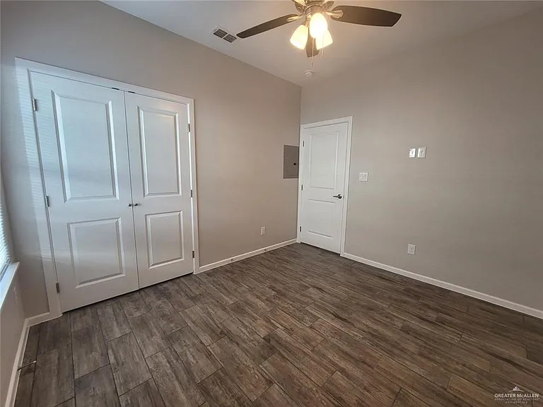 5805 Swallow Ave #3 — Photo 13