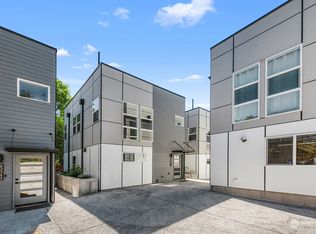 9004 15th Ave SW #A, Seattle, WA 98106