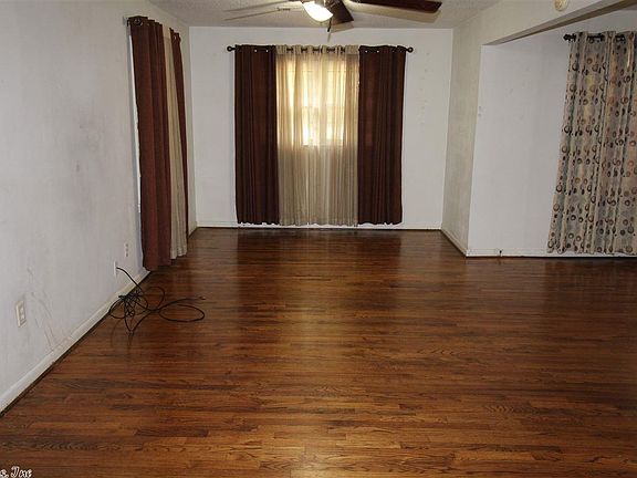 3rd image of 1716 Lorance Dr