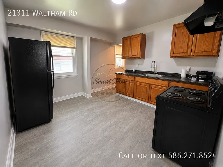 21311 Waltham Rd — Photo 5