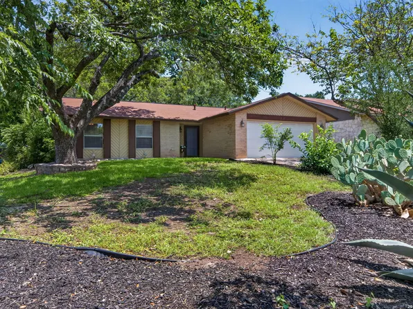 3915 BRIARCREST ST, San Antonio, TX 78247