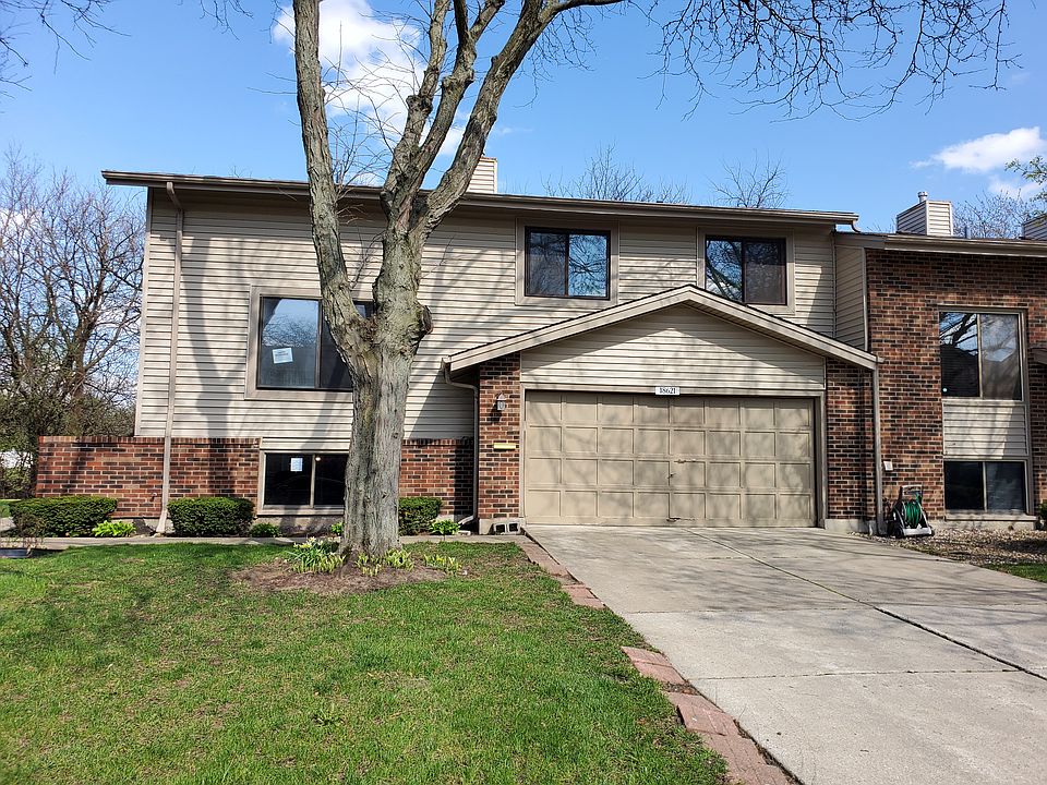 1st image of 18621 Golfview Dr