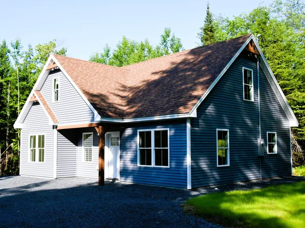 32 East Shore Road, Embden, ME 04958