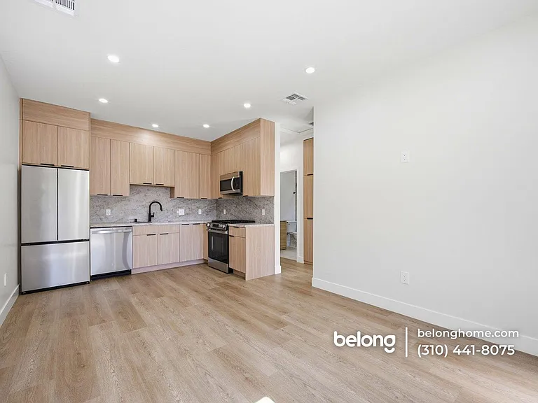 7949 Atoll Ave — Photo 16