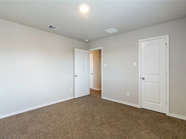 1160 Verona Dr — Photo 22