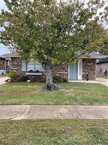 1st image of 2130 Edenborn Ave