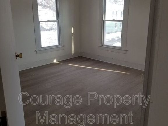 2nd image of 514 W 1st St APT B