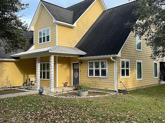 4th image of 168 Oak View Dr