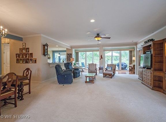 3rd image of 13400 Honeysuckle Dr