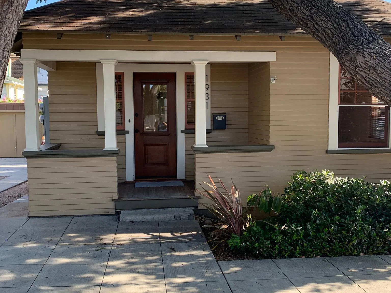 1931 E St — Photo 1