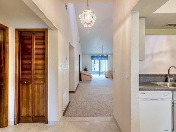 4th image of 1266 Charter Oaks Cir