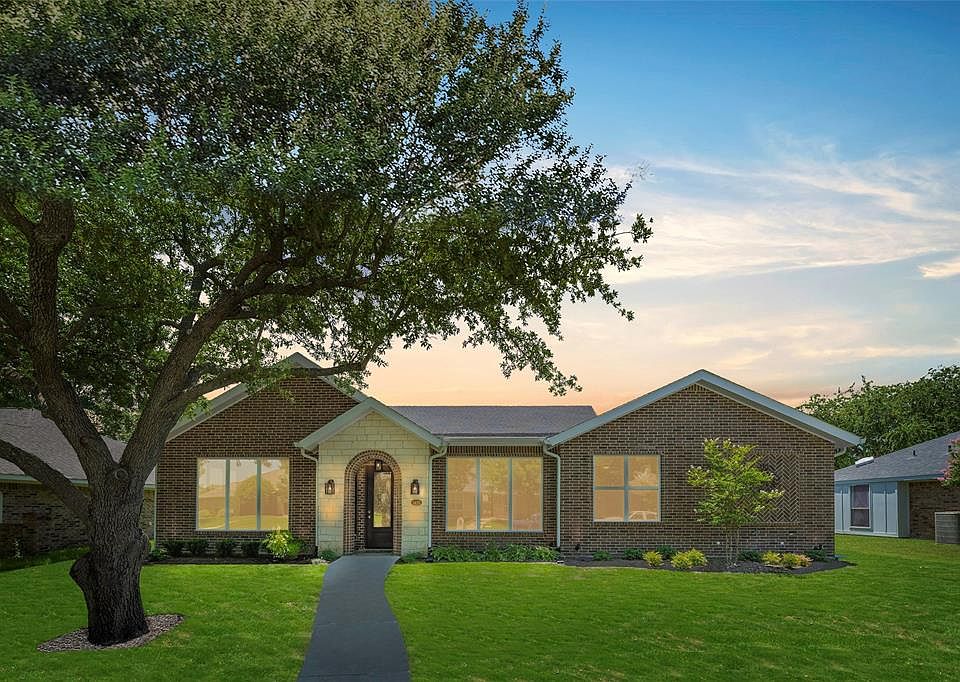 1st image of 1420 Brazos Trl