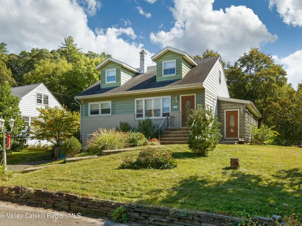 515 Walnut Street, Hurley, NY 12443