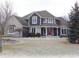 5812 Woodland Hills Dr, Mount Pleasant, WI 53406