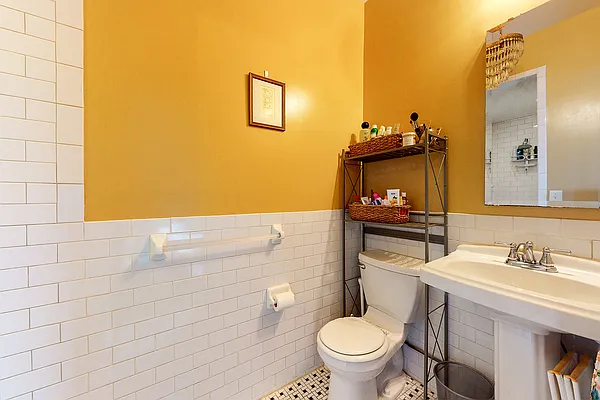 Sold by Compass | media 6
