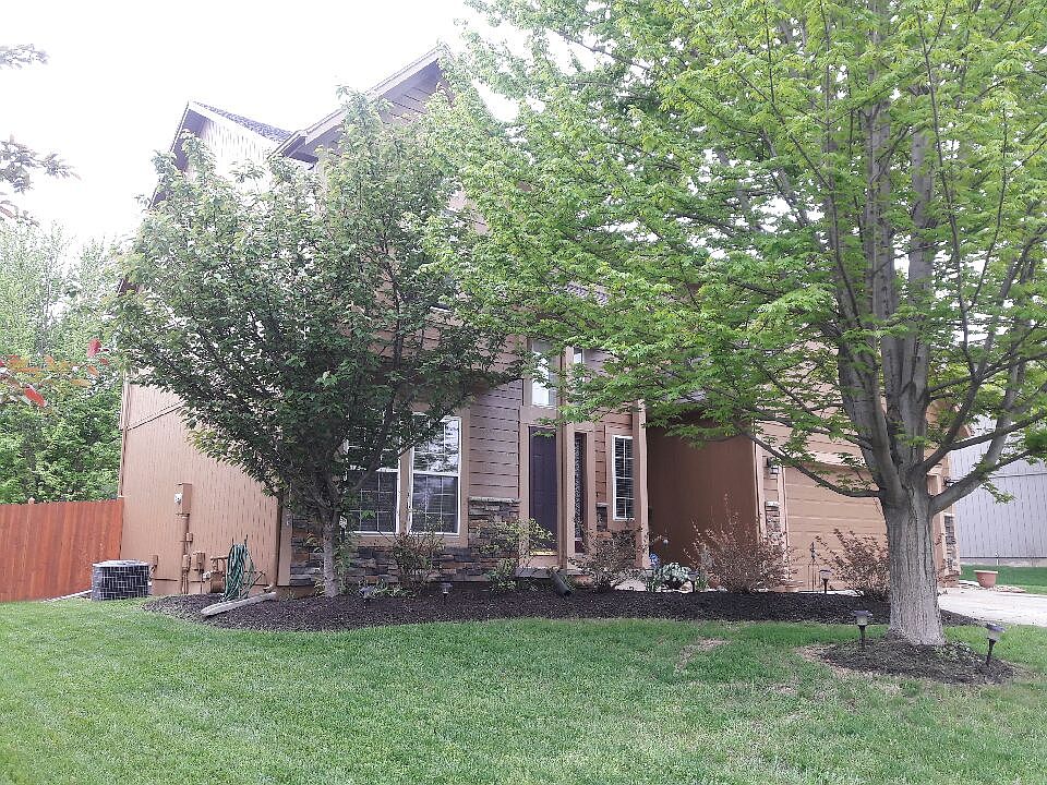 1st image of 23527 W 54th Ter