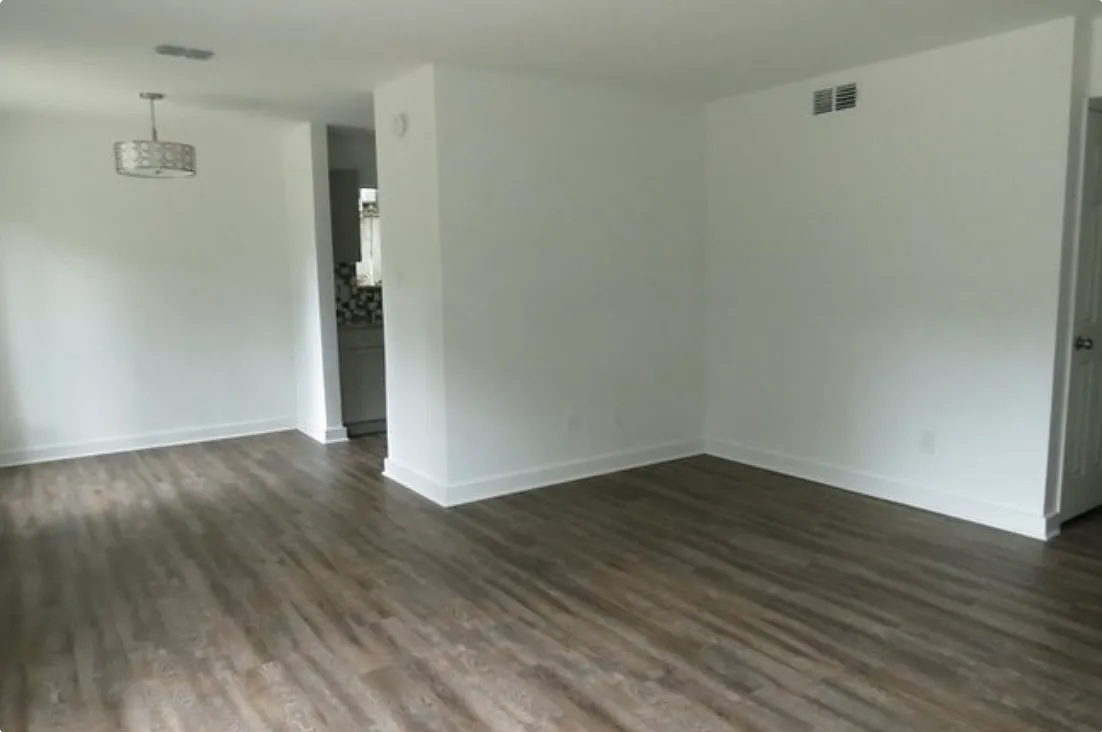 617 Holyoke Court, Unit A — Photo 4