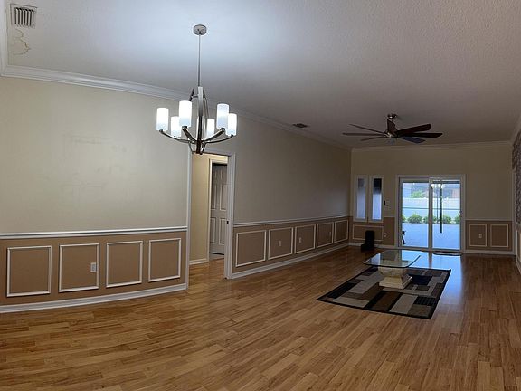4th image of 7143 Bluebell Ct