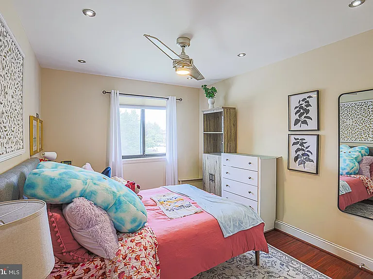 400 Five Farms Ln — Photo 55