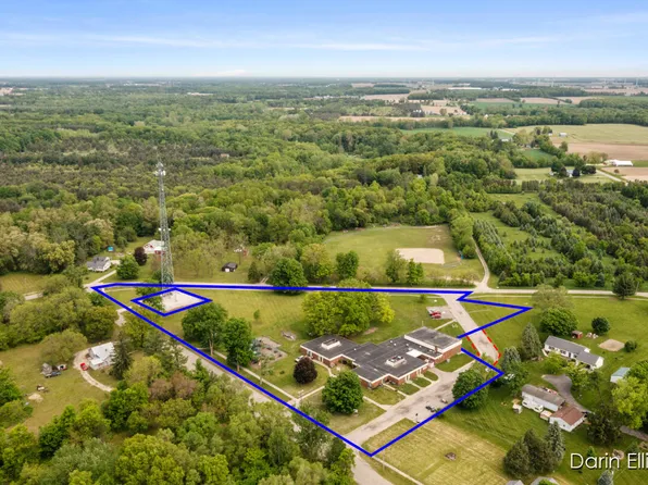 306 Russell St, Hubbardston, MI 48845