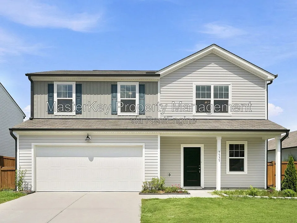 3537 Polygon Pl