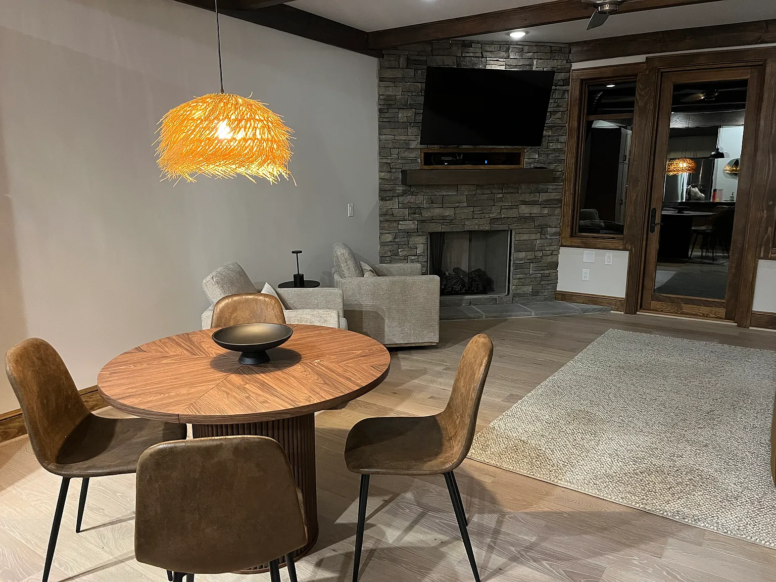 1 bed, $2,200 — Photo 2