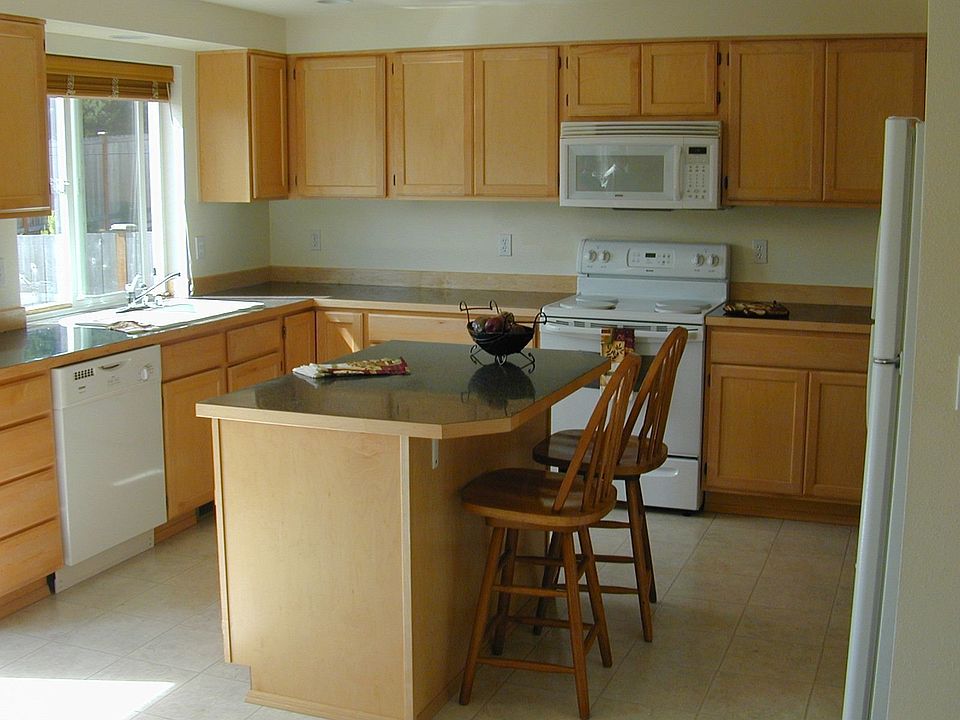 2nd image of 32109 37th Pl S