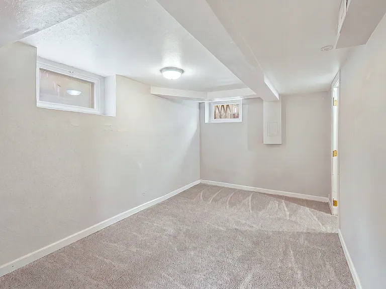 1433 N Milwaukee St #BM — Photo 12