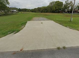 7001 Highway 68 E, Benton, KY 42025