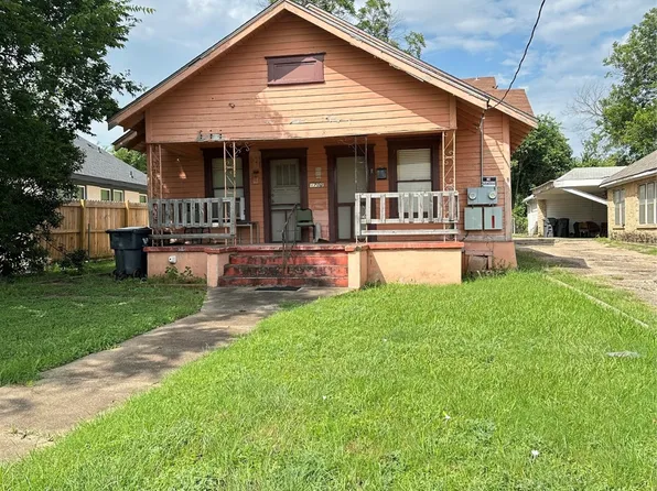 1700 N 15th St, Waco, TX 76707