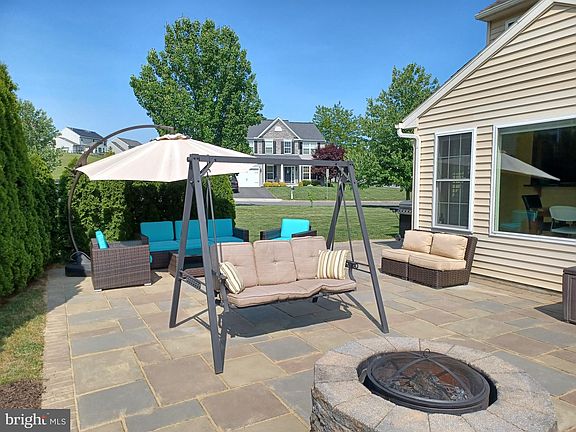 2nd image of 31 Sweetbriar Ln #L-0016