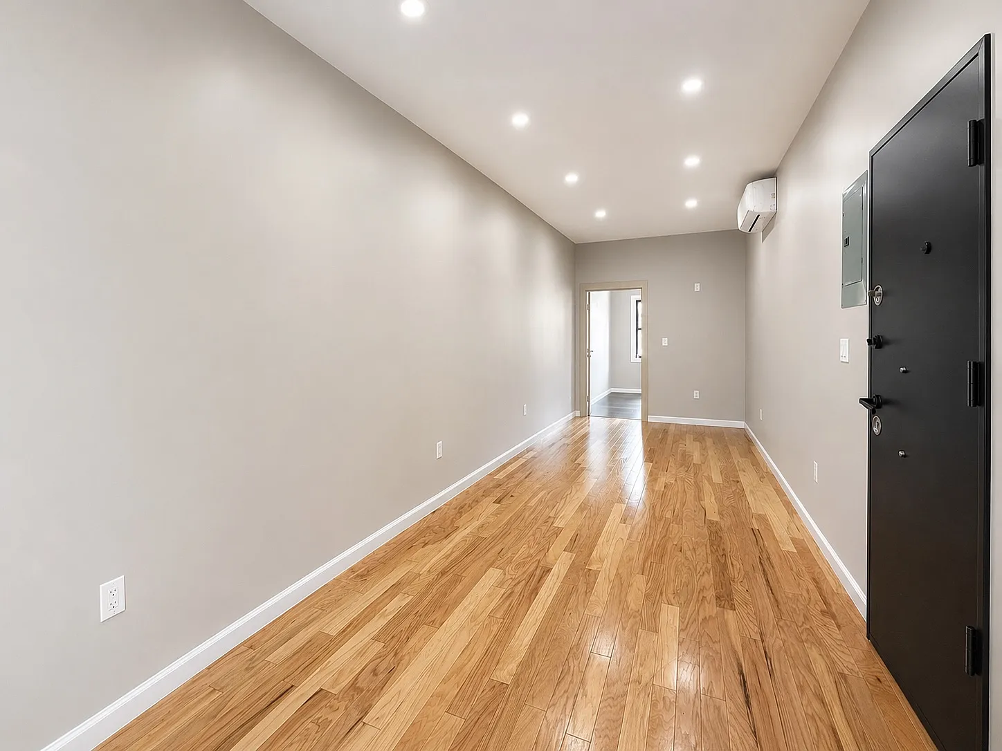 2 bed, $2,850 — Photo 3