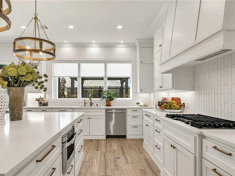 2033 Pebble Bend Dr — Photo 8