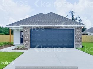 13739 Pinyon Dr, Denham Springs, LA 70726