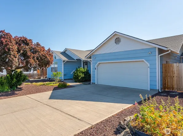 206 E Street NE, Ephrata, WA 98823