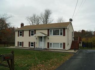 10 Brae Rd, Attleboro, MA 02703