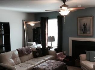 1067 Howertown Rd, Catasauqua, PA 18032