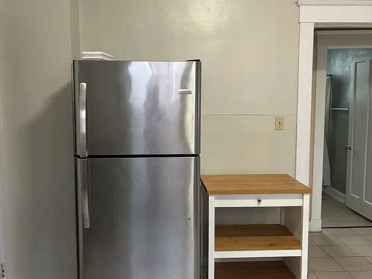 511 Forest Ave #1 — Photo 5