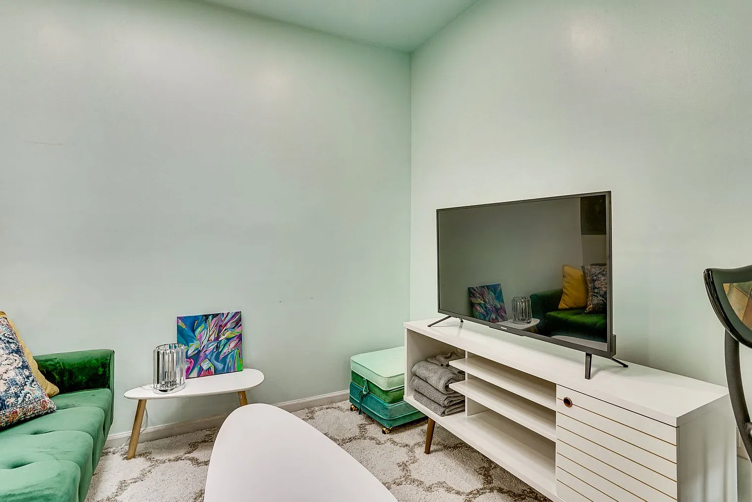 1 bed, 1.0 bath, 592 sqft, $2,482 — Photo 3