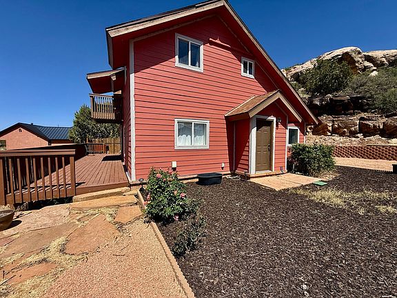 2nd image of 1404 N Rome Way