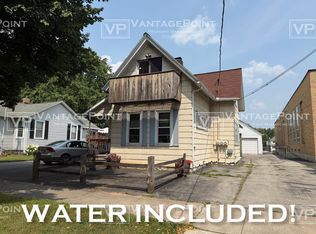 1365 Stuart St, Green Bay, WI 54301