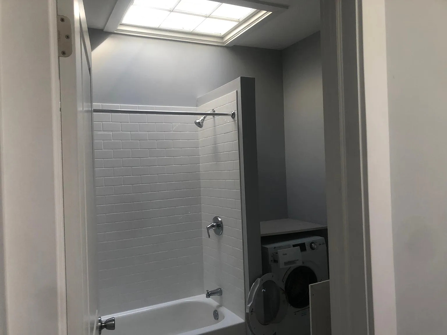 1 bed, 900 sqft, $1,550 — Photo 3