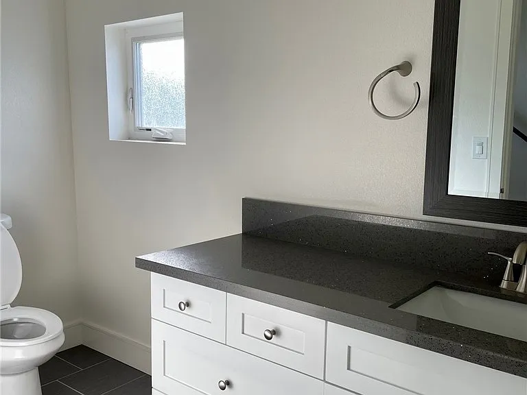 118 S Avenue 63 — Photo 13